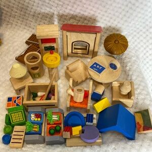 Plan toys wooden dollhouse play set pieces